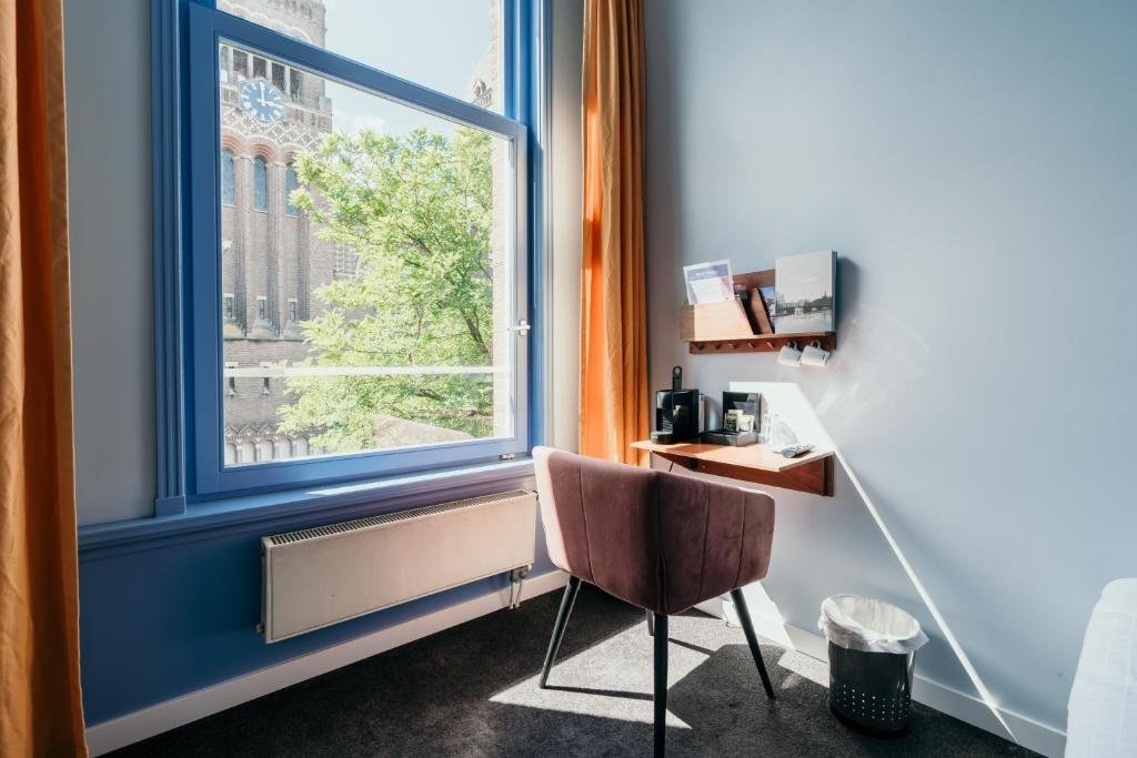 מלון אומגה אמסטרדם חדר יפה
